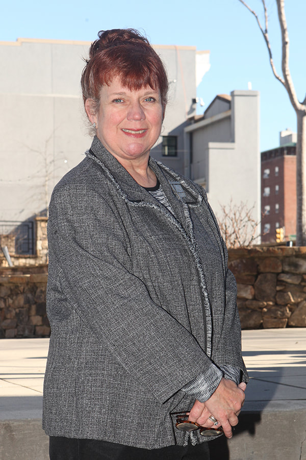 Teresa Parker, Silver Star Real Estate, Residential Realtor, Anderson SC